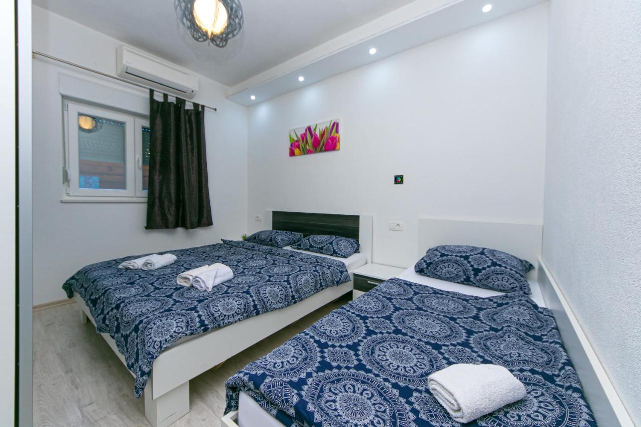 Apartments By The Sea Podaca, Makarska - 13069 Exterior foto